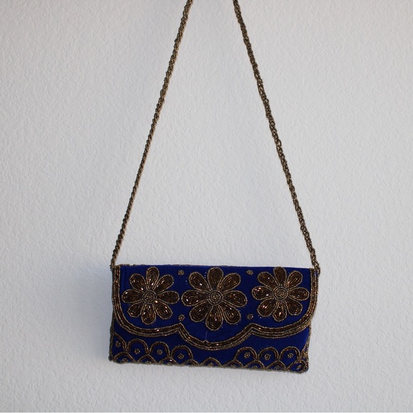 Crossbody blue and golden embroidery bag - Picture 6 of 7